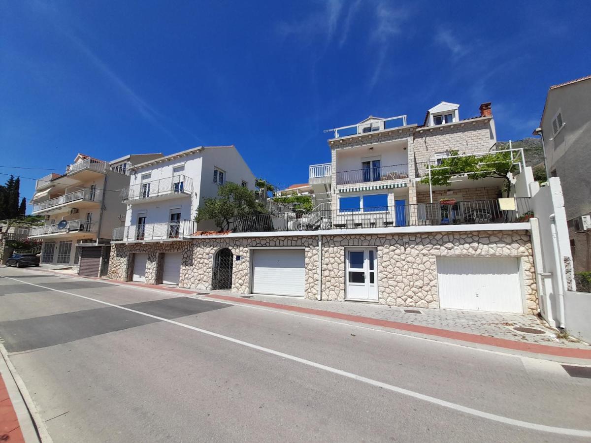 מליני Apartments Knego מראה חיצוני תמונה