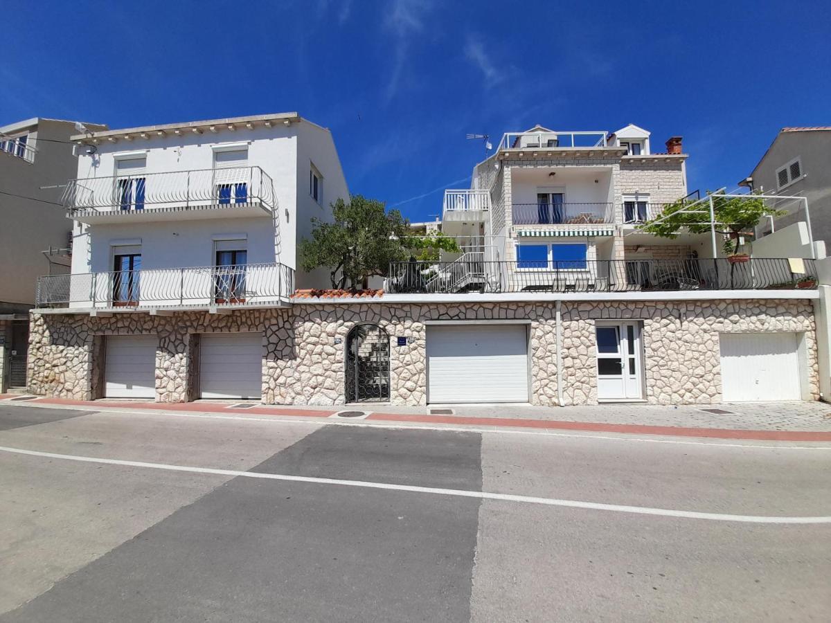 מליני Apartments Knego מראה חיצוני תמונה