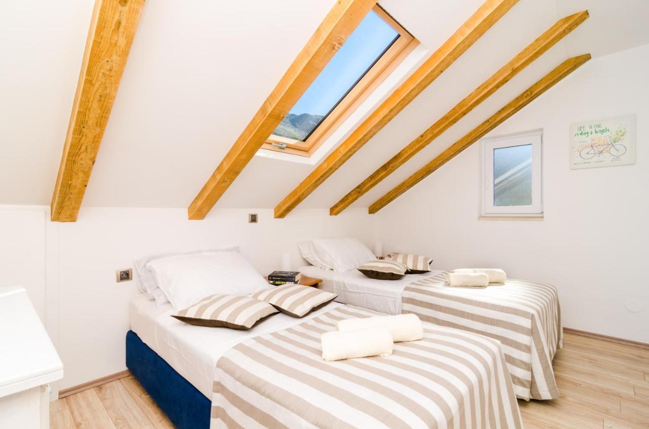 מליני Apartments Knego מראה חיצוני תמונה