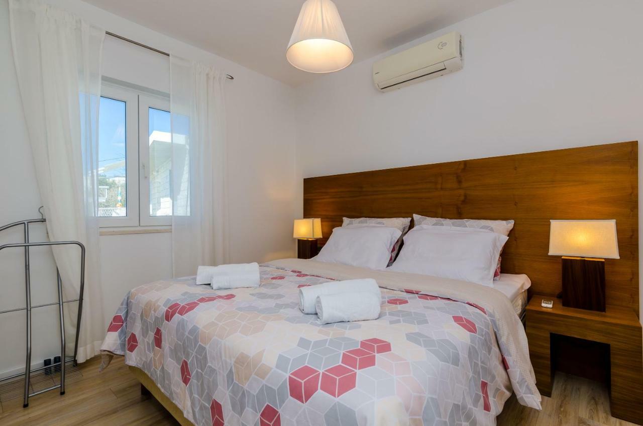 מליני Apartments Knego מראה חיצוני תמונה
