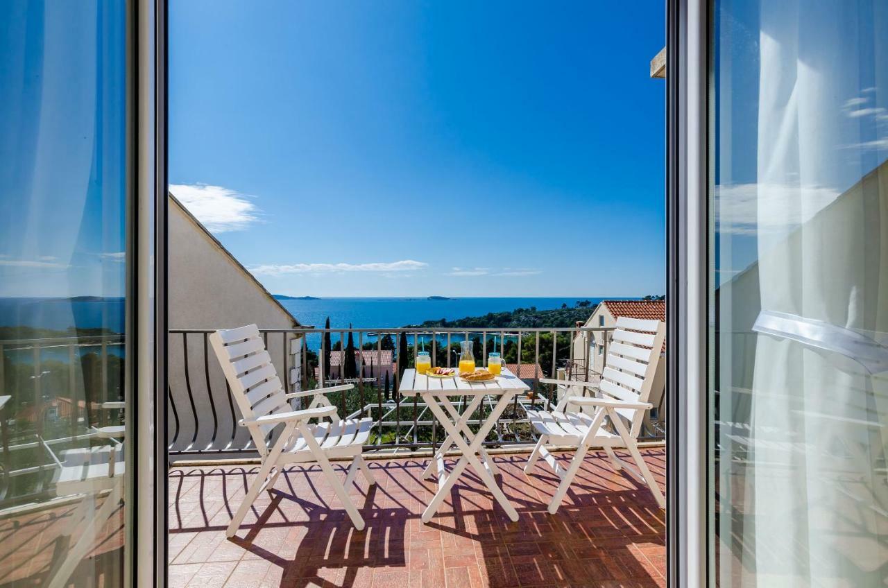 מליני Apartments Knego מראה חיצוני תמונה